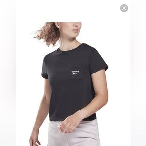 XL women training t shirt in black and grey